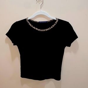 Black cropped t shirt